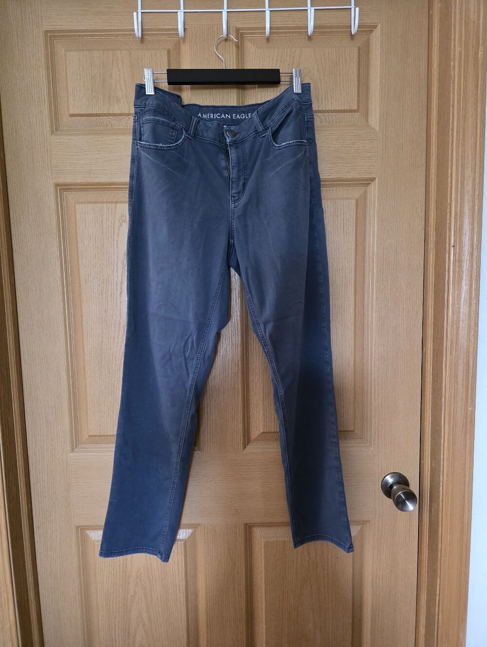 American Eagle Tomgirl Super Stretch Jeans – Women's Size 10 Regular